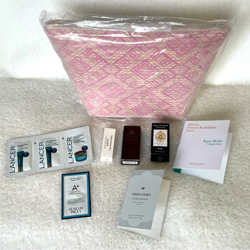๐๐GIFT W/PURCHASE NWT/NIB 8 PC GIFT SET NEIMAN MARCUS๐๐ - Picture 1 of 12